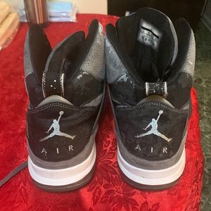Nike Air Jordan flight size 13 mens black and gray